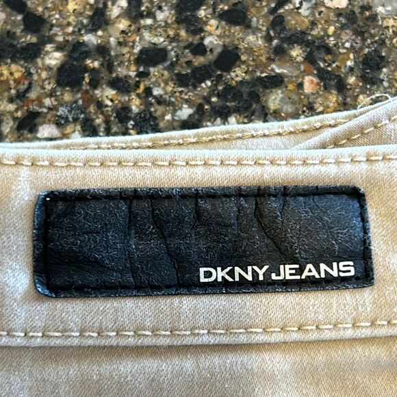 DKNY Tan Shorts - Picture 3 of 7